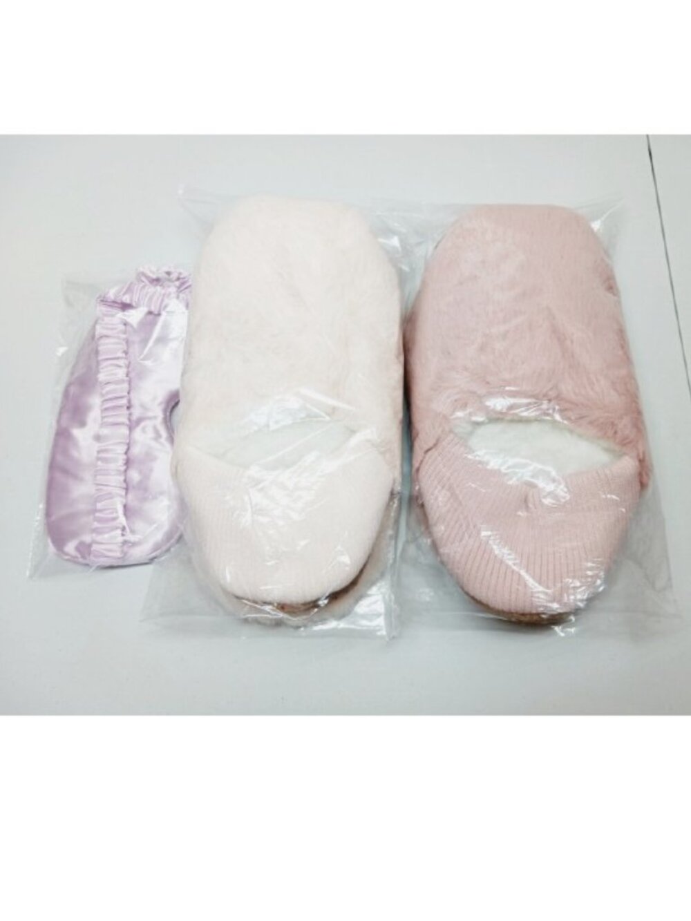 2 Old Navy fluffy slippers + Silky pink eye mask, ALL NEW - Picture 2 of 9